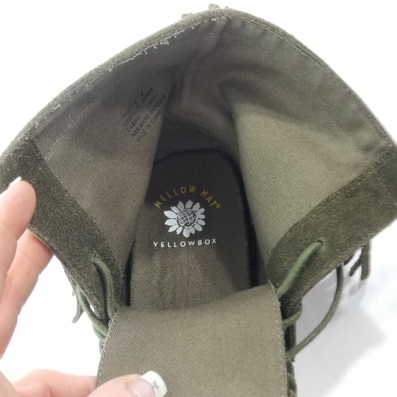 Yellow Box Casual Winter Suede Fringe Boho Moccasin Boot Green Sz 6 - Picture 8 of 9